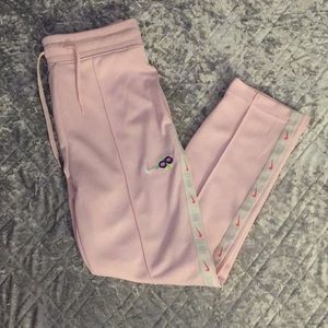 Nike Sweatpants